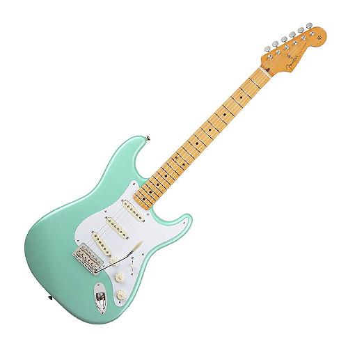 Fender 0131002357 Classic Series 50's Stratocaster Maple Fretboard in Surf Green