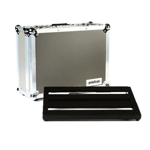 Pedaltrain PTCLJTC Classic Jr. 18" x 12" Effects Pedal Board w/ Tour Case for Effects Pedal